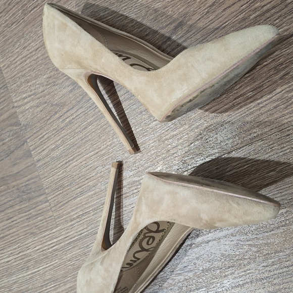 Sam Edelman Tan Suede Heels - Picture 3 of 10